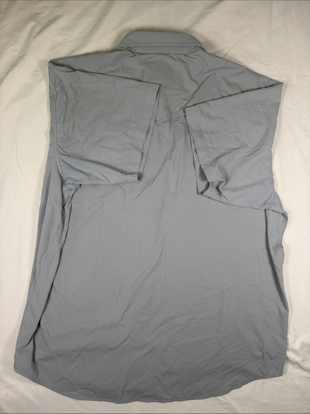 Columbia Men’s Short Sleeve Button-Up Shirt - Light Gray - Picture 3 of 3